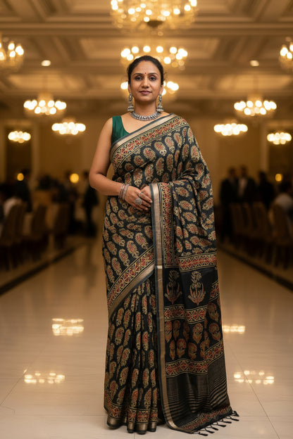 Art Silk Crepe Naphthol Block Print Saree - Deep Green