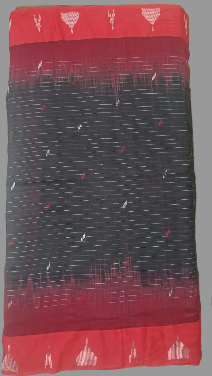Pure Handloom Saree with Motifs on Pallu - Black