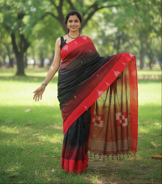 Pure Handloom Saree with Motifs on Pallu - Black